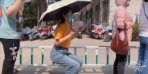 网红悬空椅